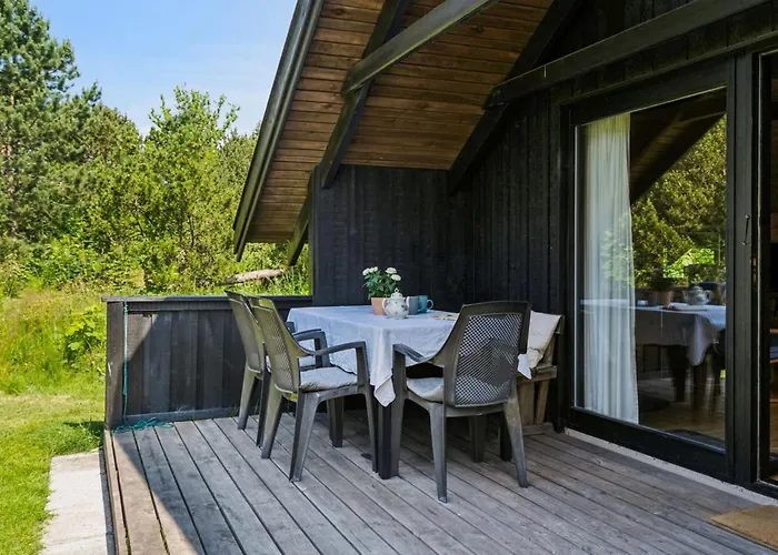 Prázdninový dům Urban - 140m From The Sea By Interhome *